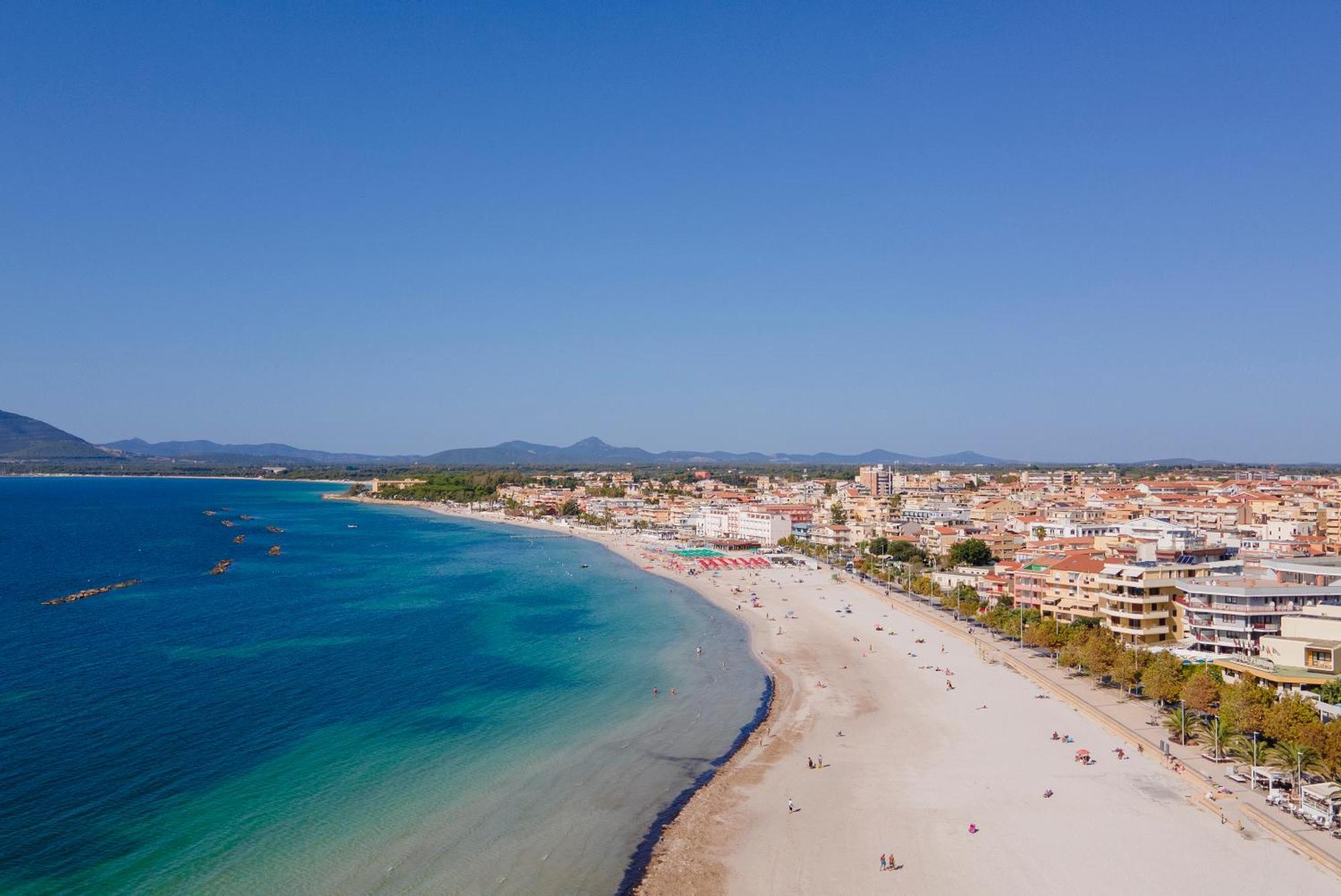 C & C Holidays Alghero Exteriör bild